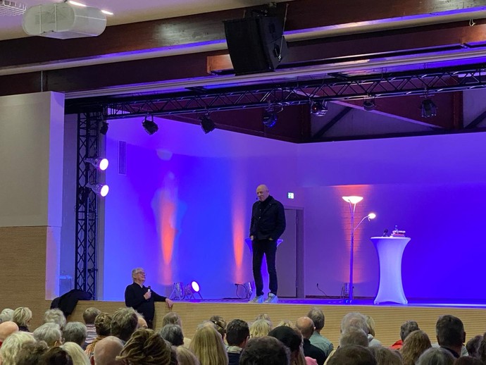 Joe Bausch im Gespräch mit OA Hans Joachim Thimm