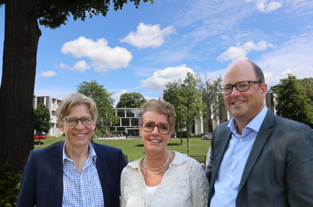 Die Betriebsleitung: von links Prof. Dr. Hans-Jörg Assion, Yvonne Acclair, Prof. Dr. Jens Bothe