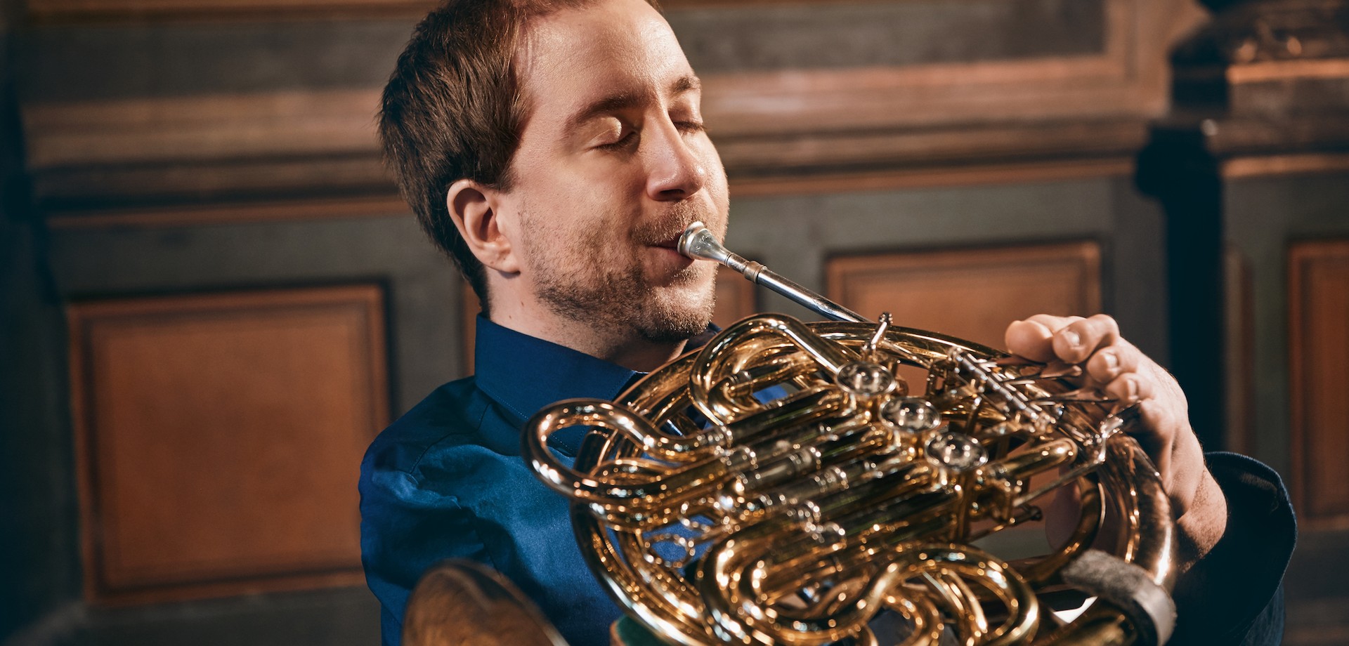 Felix Klieser spielt das  Horn
