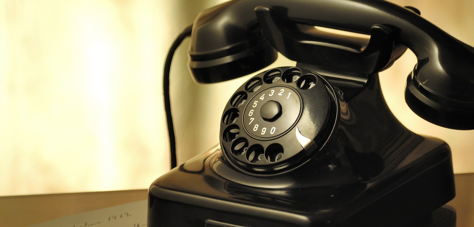 Telefon